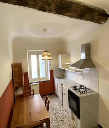 A 6 Minuti Da Acquario E Stazione Apartment